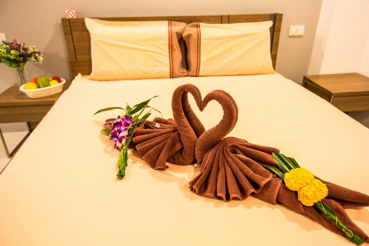 Oscar Boutique Hotel Patong Экстерьер фото